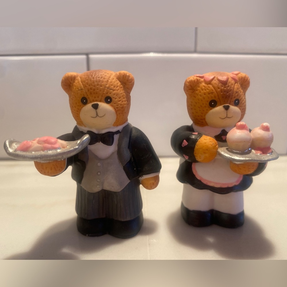 SOLD▪️Lucy & Me - Valentine Love Butler and Maid Bears.